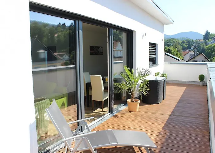 Schamne アパート *