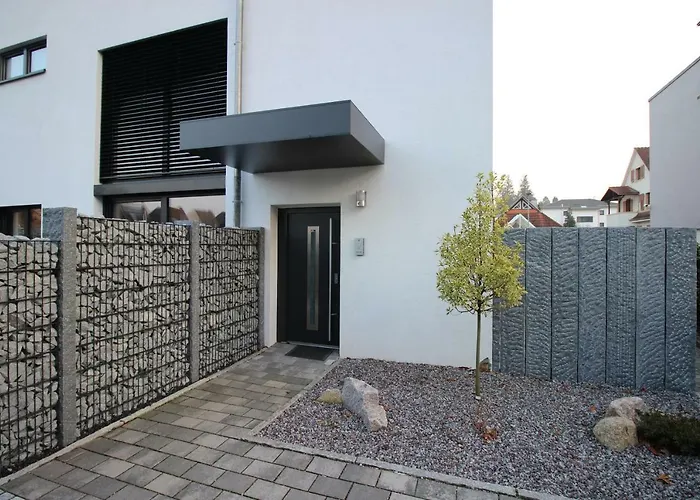 アパート Schamne